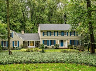 2 Ardmoor Ln, Chadds Ford, PA 19317