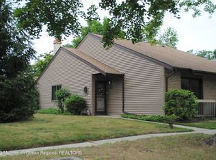 2 Augusta Ct, Red Bank, NJ 07701