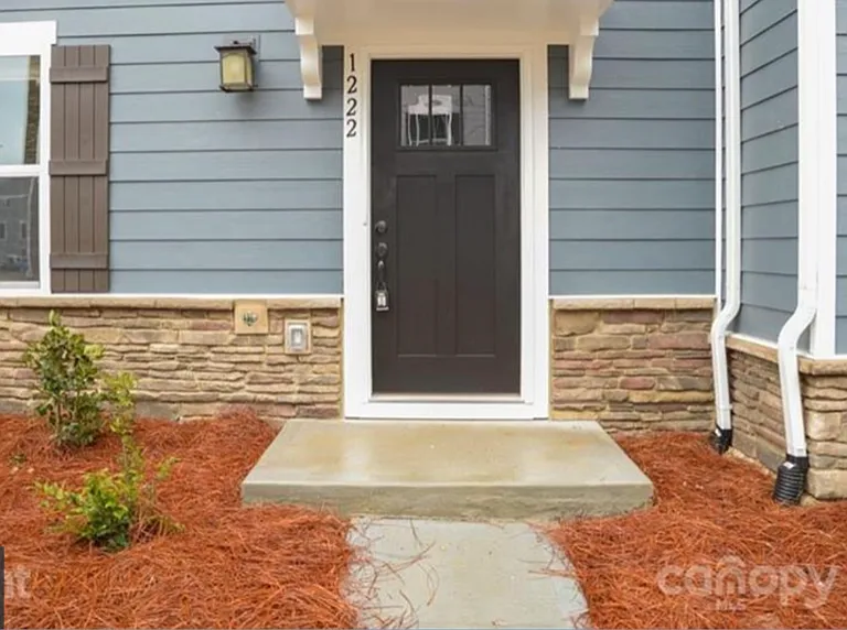 1222 Ashbury St #1007B — Photo 2