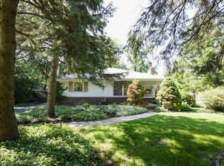 441 Naperville Rd, Clarendon Hills, IL 60514