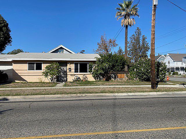 1st image of 333 E La Veta Ave #335