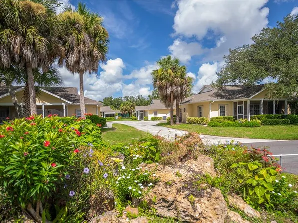 1554 RED OAK LANE, PORT CHARLOTTE, FL 33948