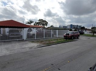 1420 W 32nd St, Hialeah, FL 33012