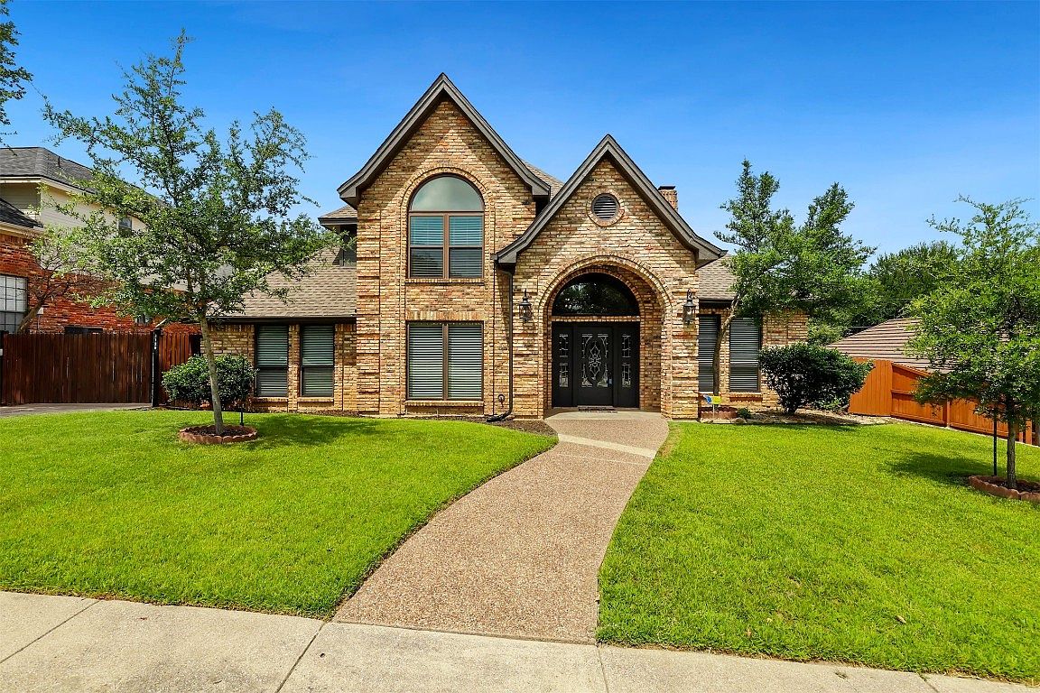 3129 Hurstview Dr, Hurst, TX 76054 | Zillow