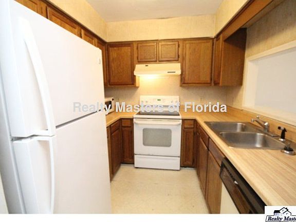 5th image of 3839 Spanish Trail Pl #A