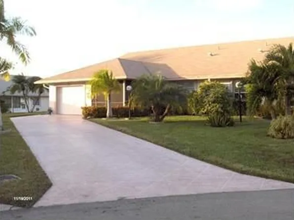 3225 Anthony Cir S, West Palm Beach, FL 33417