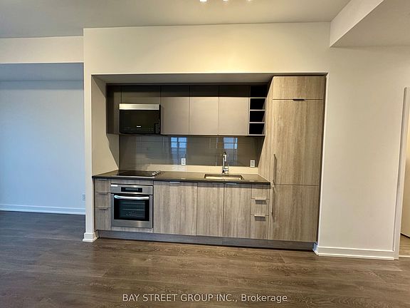 5th image of 2033 Kennedy Rd #2905