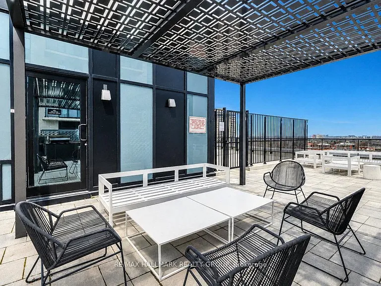 560 Rideau St #1106 — Photo 34