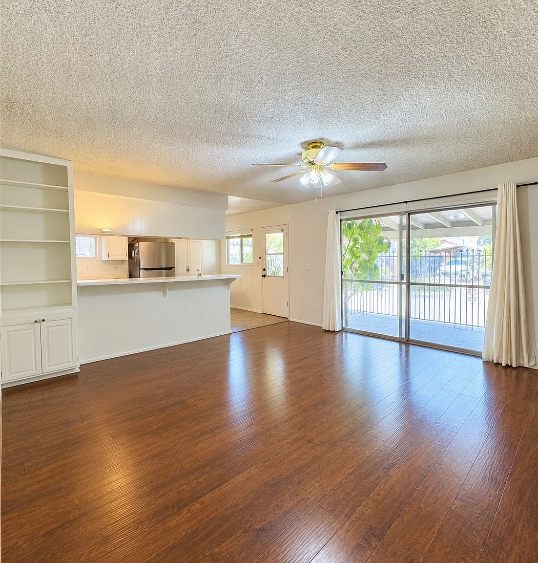 3 bed, 1525 sqft, $2,800 — Photo 3