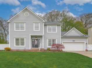 7876 Primrose Ln, Portage, MI 49024