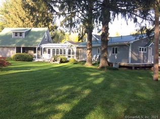 5048 Hartford Pike Ext, Killingly, CT 06241