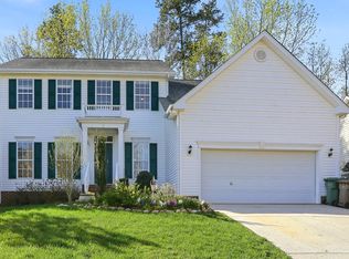 102 Zoa Ct, Cary, NC 27513