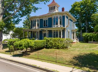 236 Ocean Point Rd, Boothbay, ME 04537