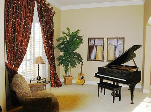 4th image of 1501 Wade Haven Ct