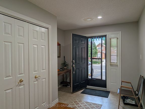 3rd image of 45 Caswell Dr