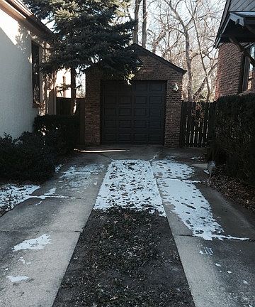 5th image of 9609 Brandt Ave
