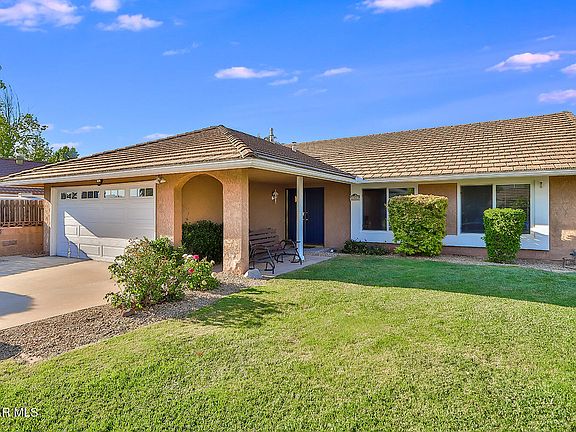 3rd image of 841 Montilla Cir