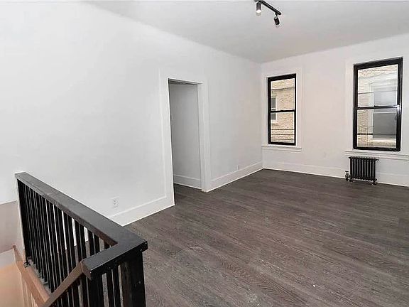 5th image of 47-22 46th St #1W