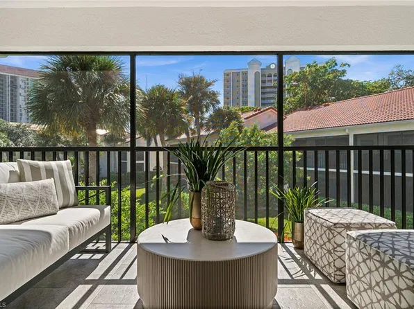 557 Serendipity DR #557, NAPLES, FL 34108