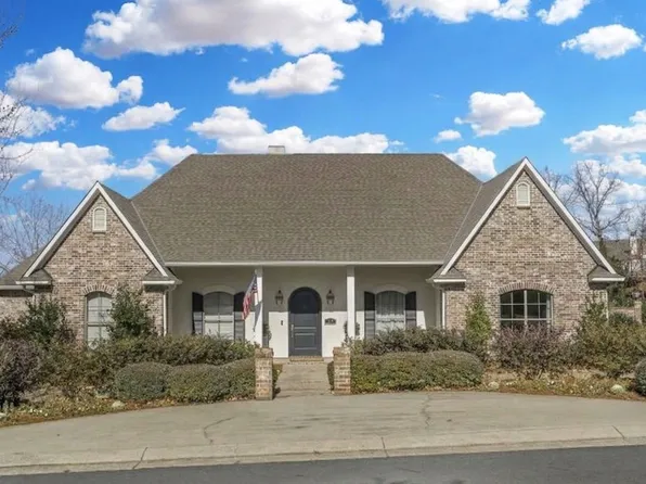 1056 Saint Francis Way, Shreveport, LA 71106