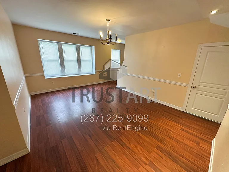6908 Old York Rd — Photo 11