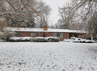 1140 Bronson Cir, Kalamazoo, MI 49008