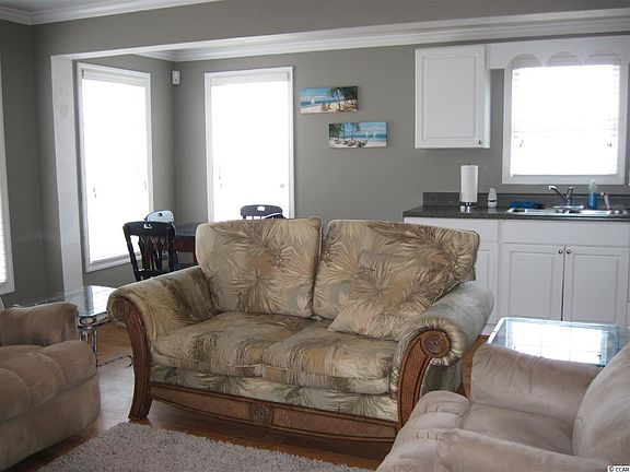 5th image of 207 1st Ave S