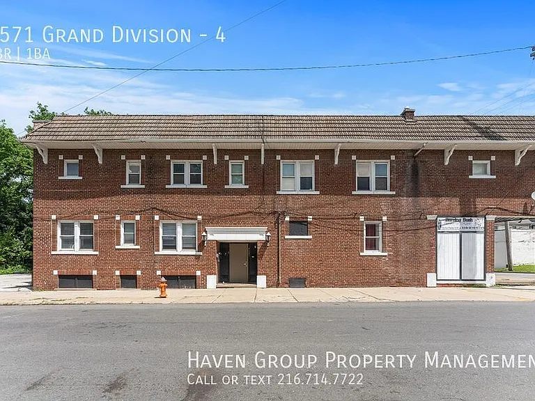 9571 Grand Division Ave #4 — Photo 19