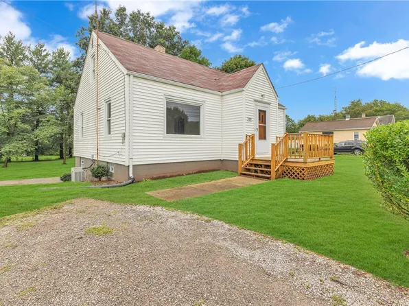 127 Beaver Ave, Darlington, PA 16115