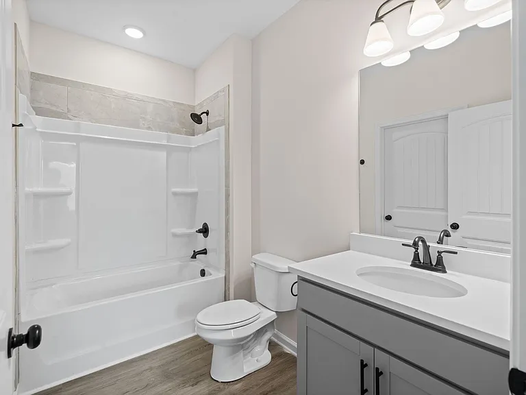 Millswood Dr — Photo 11
