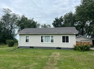 25308 N 1750 East Rd, Hudson, IL 61748