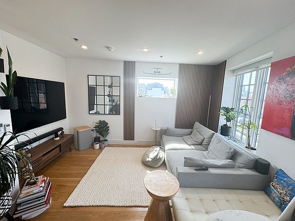 3rd image of 25-18 32nd St #5