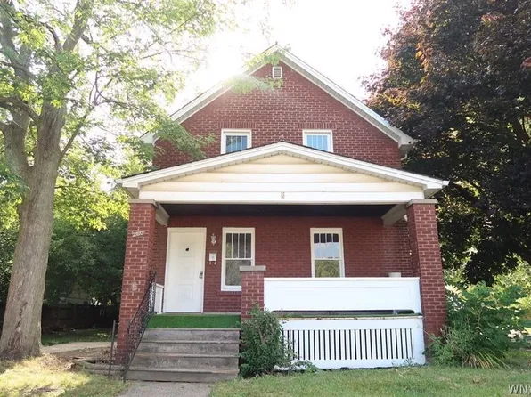 260 70th St, Niagara Falls, NY 14304
