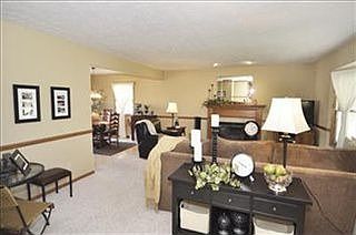 3rd image of 2773 Gullmont Dr SW