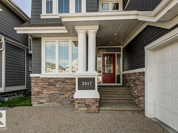 2nd image of 2047 90th St SW