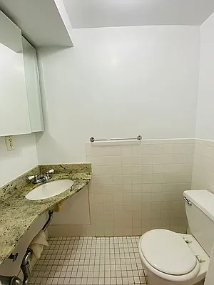 Rented by Centric New York | media 7