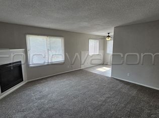 1224 O Avenue Pl NE, Cedar Rapids, IA 52402