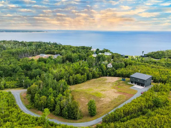 114 Johnsons Ln, Chance Harbour, NS B0K 1X0