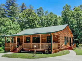 366 Holly Springs School Rd, Pickens, SC 29671