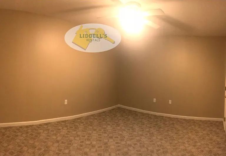 804 Ada St #3 — Photo 9