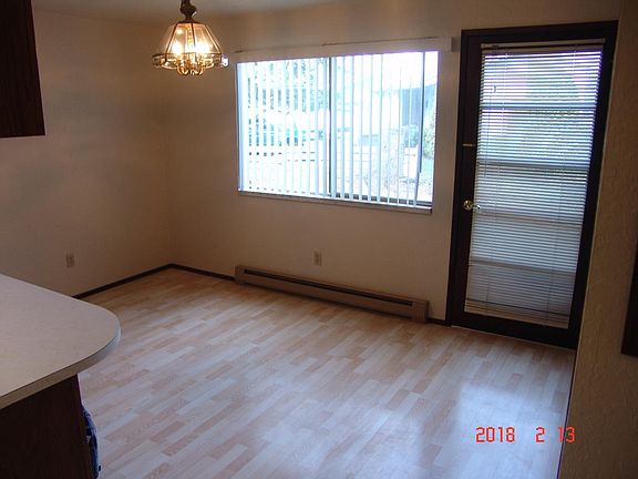 Dinning Room, looking towards yard