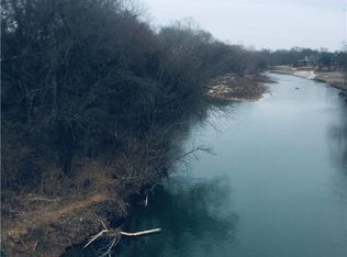 Farrar Rd, Bentonville, AR 72712