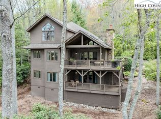 185 High Willhays, Boone, NC 28607
