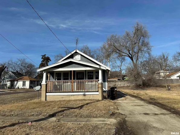 1017 W Brons Ave, Peoria, IL 61604