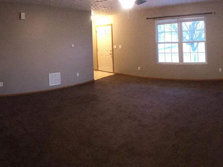 5658 Patriot Ave — Photo 3