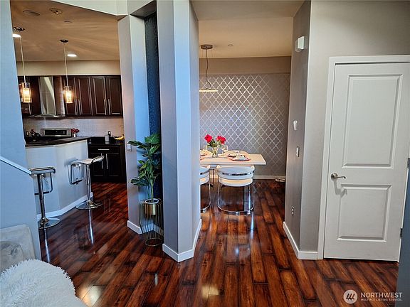 5th image of 4818 Pointes Drive
