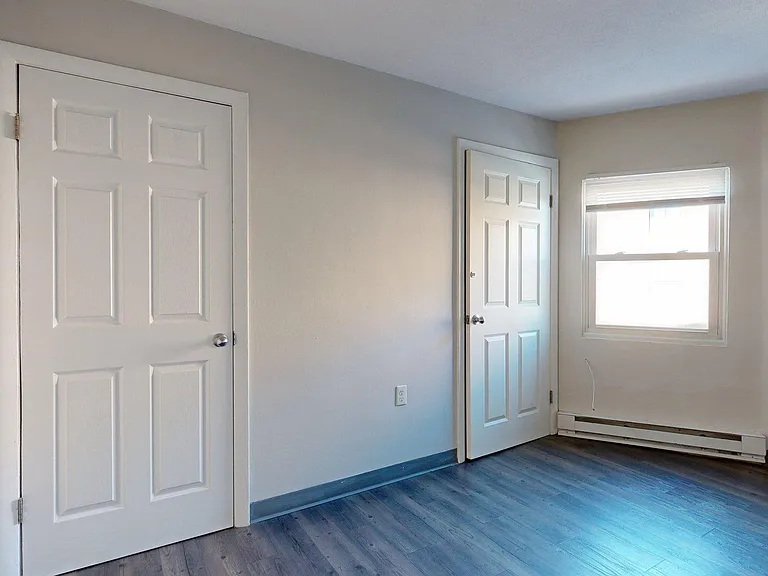 298 Meridian St #5 — Photo 3
