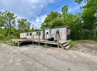 1932 County Route 3, Hammond, NY 13646