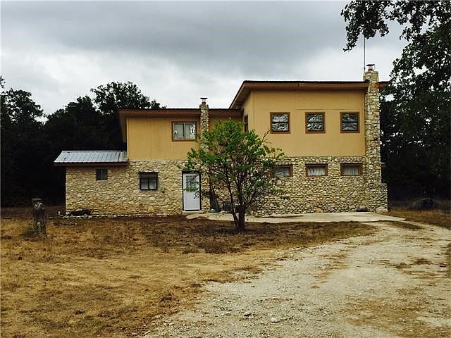 1st image of 555 Live Oak Trl