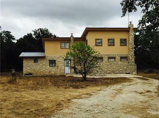 555 Live Oak Trl, Liberty Hill, TX 78642